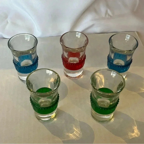 Vintage Tsing Tao MCM Art Deco Multicolor Shot Glasses - Set of 5 - Picture 2 of 4